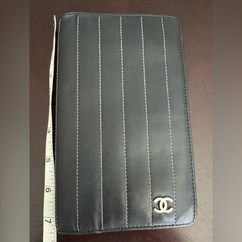 CHANEL Black Caviar Skin Leather Mademoiselle Bifold Wallet - Picture 12 of 13